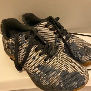 Women’s No Bull Metcon Shoes Blue Floral Pattern